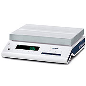 ME4002E電子分析天平，4200g，0.01g